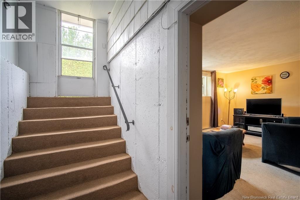 35 Avalon Street, Dieppe, New Brunswick  E1A 1J8 - Photo 20 - NB127161
