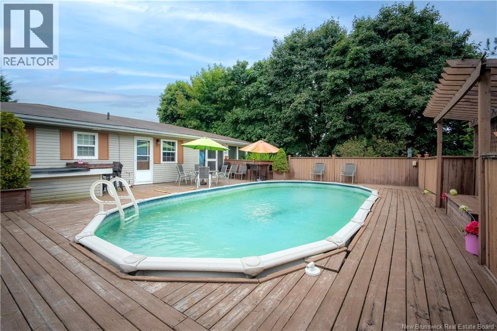 35 Avalon Street, Dieppe, New Brunswick  E1A 1J8 - Photo 3 - NB127161