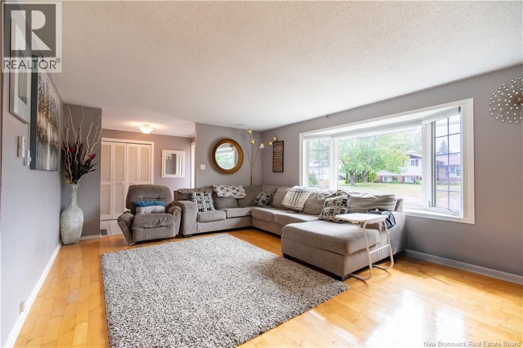 35 Avalon Street, Dieppe, New Brunswick  E1A 1J8 - Photo 9 - NB127161
