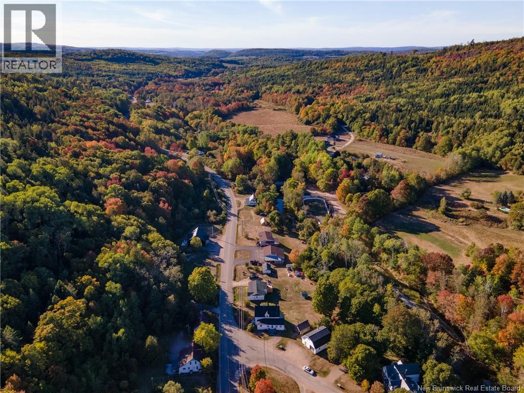 942 Waterford Road, Waterford, New Brunswick  E4E 5B9 - Photo 18 - NB126806