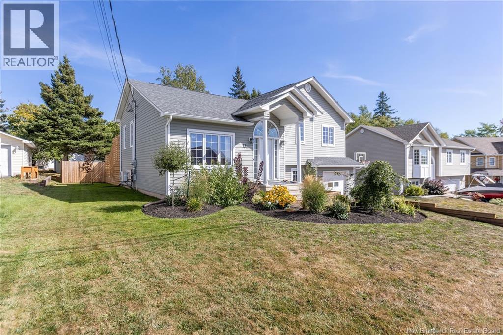 73 St. Eustache Crescent, Dieppe, New Brunswick  E1A 8P8 - Photo 1 - NB127211