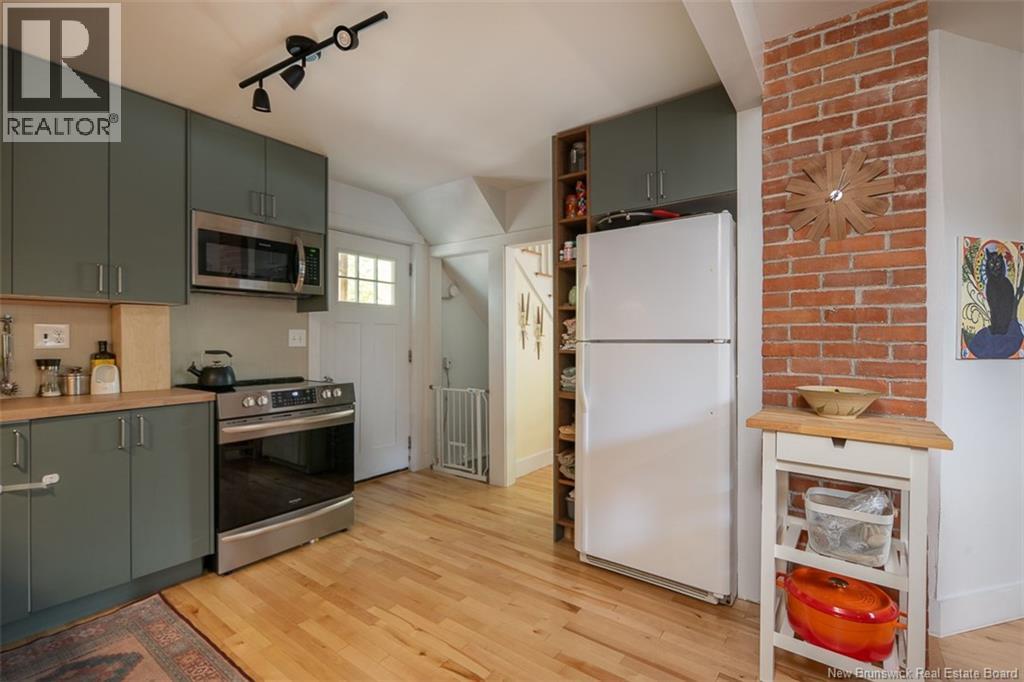 151 Miles Street, Fredericton, New Brunswick  E3A 3J5 - Photo 9 - NB127234