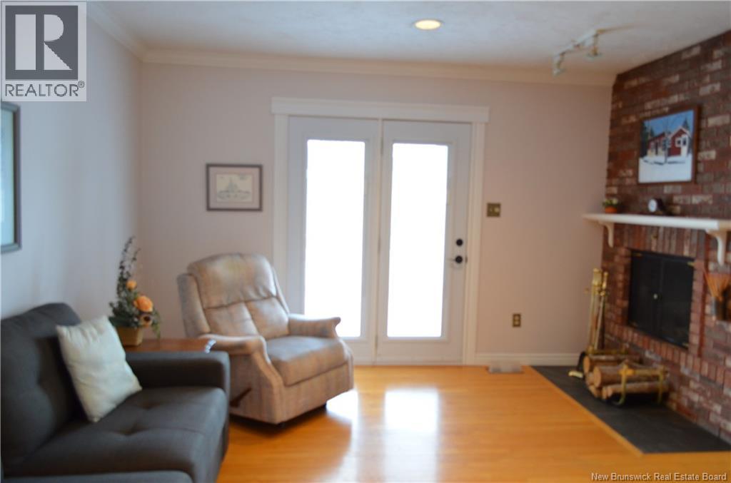 239 Orleans Street, Dieppe, New Brunswick  E1A 1W8 - Photo 4 - NB127048