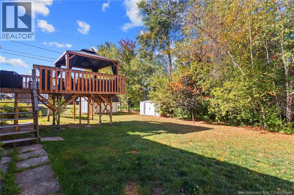 17 Attenborough Drive, Fredericton, New Brunswick  E3A 9R6 - Photo 40 - NB127116
