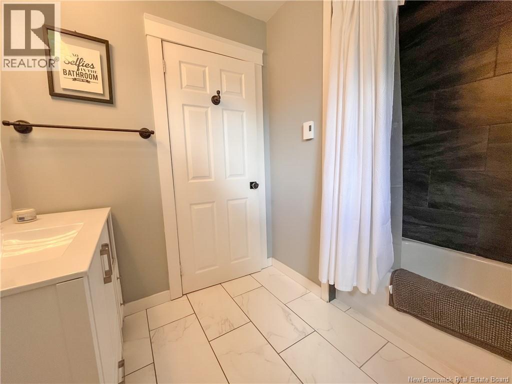 209 Kingsway Avenue, Miramichi, New Brunswick  E1V 3B9 - Photo 19 - NB127309