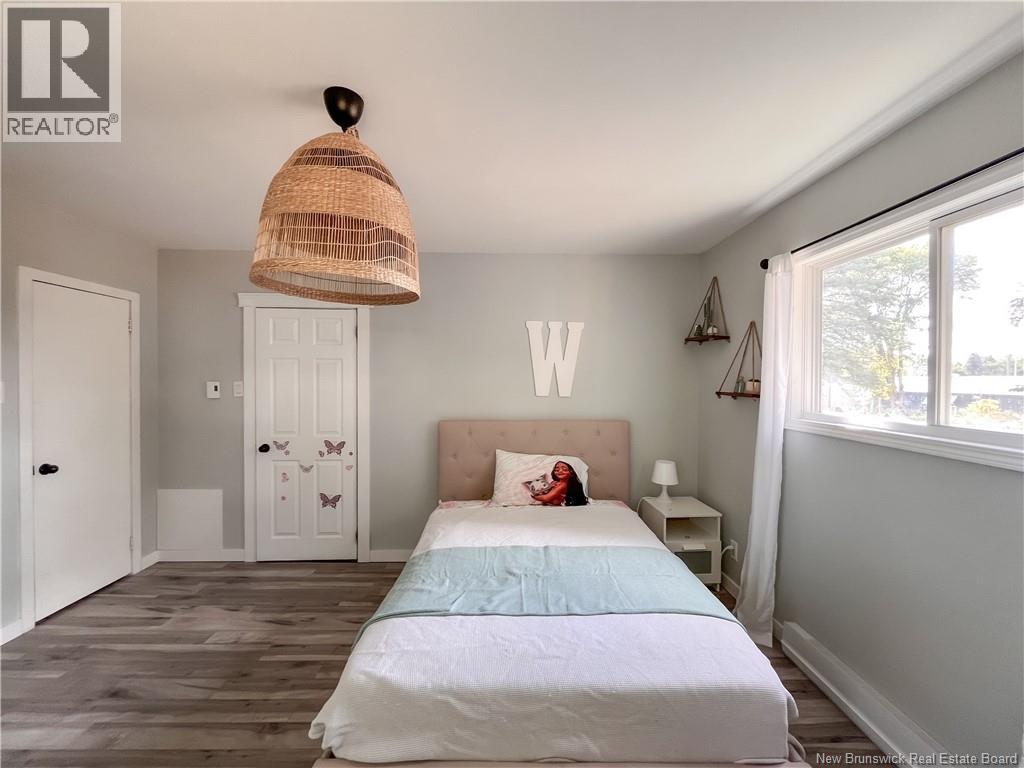 209 Kingsway Avenue, Miramichi, New Brunswick  E1V 3B9 - Photo 28 - NB127309