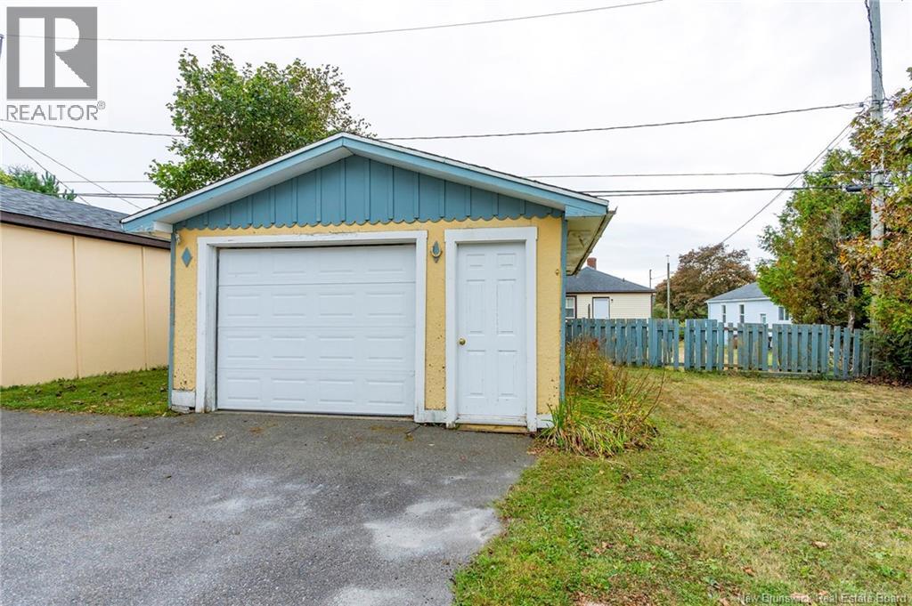 462 Fundy Drive, Saint John, New Brunswick  E2M 2R7 - Photo 43 - NB127336