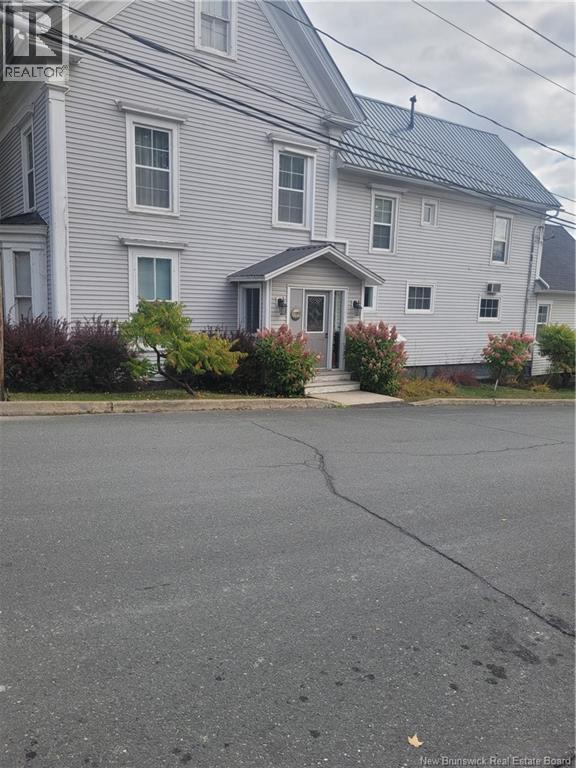 121 Prince Albert Street, Woodstock, New Brunswick  E7M 2L9 - Photo 34 - NB127349
