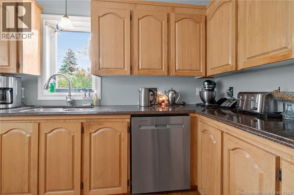 12 Briarcroft Street, Salisbury, New Brunswick  E4J 2A9 - Photo 8 - NB127353