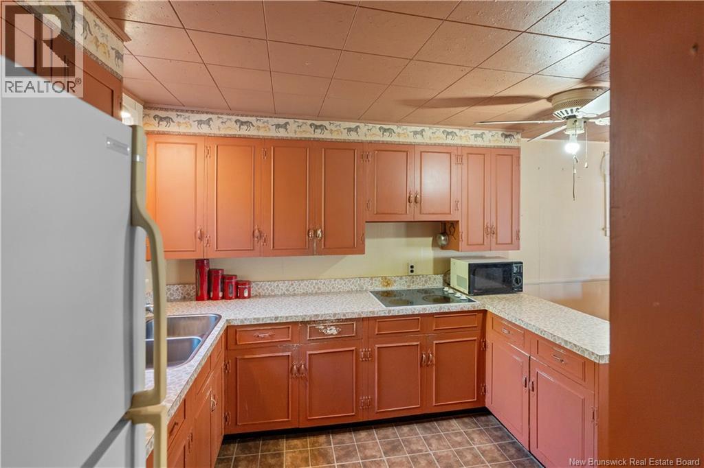 1285 Ocean Ridge Drive, Bathurst, New Brunswick  E2A 4R8 - Photo 8 - NB127355