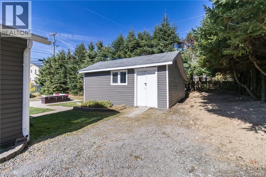 114 Westview Street, Fredericton, New Brunswick  E3A 1W9 - Photo 31 - NB127312