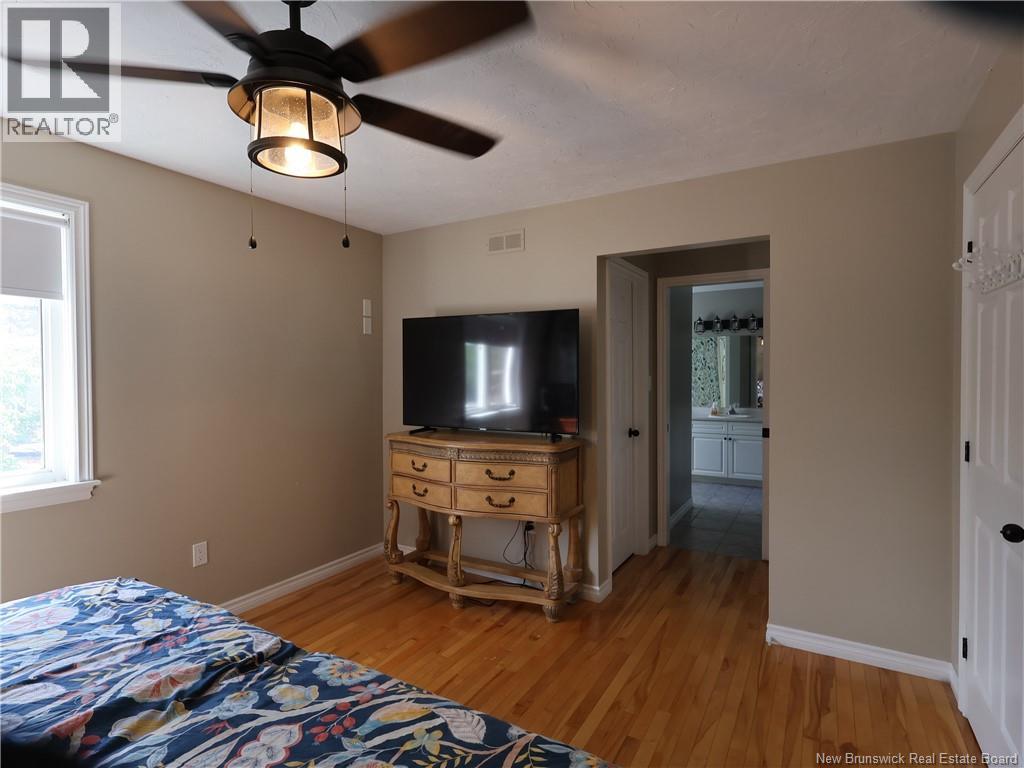 1026 Barachois Street, Dieppe, New Brunswick  E1A 7S8 - Photo 31 - NB127245