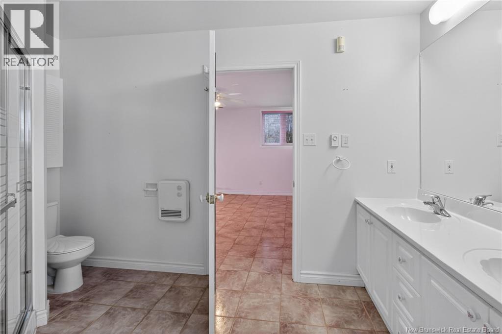 18 Carney Avenue, Moncton, New Brunswick  E1C 4H5 - Photo 27 - NB127363