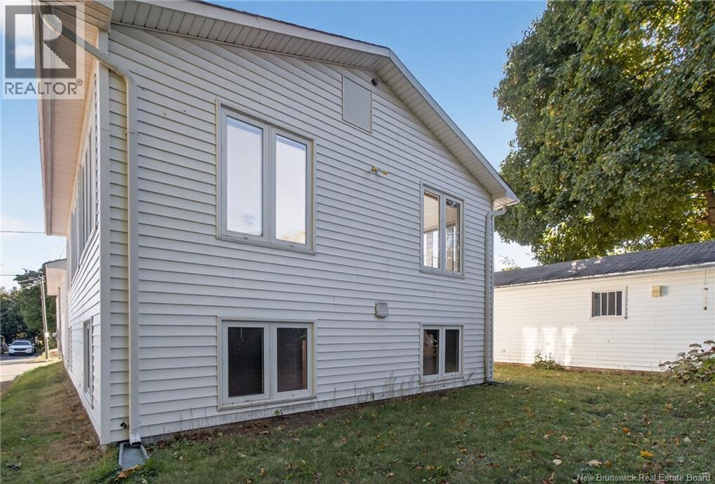 18 Carney Avenue, Moncton, New Brunswick  E1C 4H5 - Photo 40 - NB127363