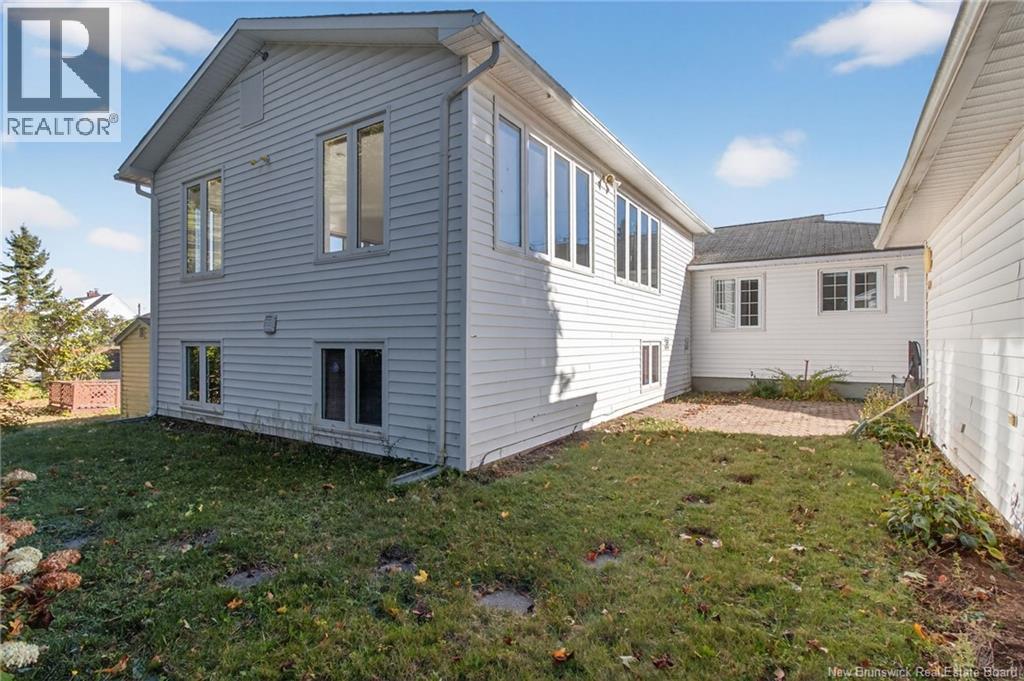 18 Carney Avenue, Moncton, New Brunswick  E1C 4H5 - Photo 41 - NB127363