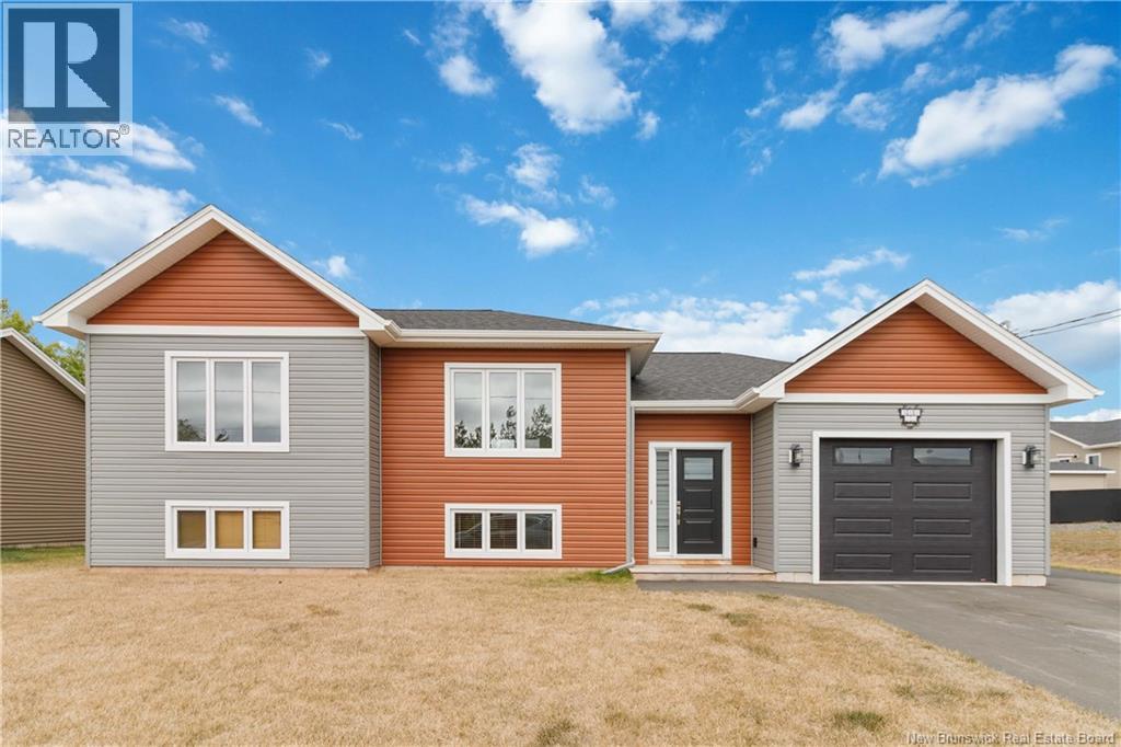300 Chatellerault Street, Shediac, New Brunswick  E4P 2M5 - Photo 2 - NB127311