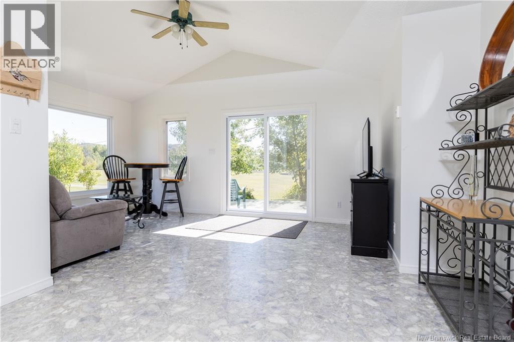 20 Caron Lane, Dsl De Drummond/dsl Of Drummond, New Brunswick  E7G 1K4 - Photo 14 - NB127275