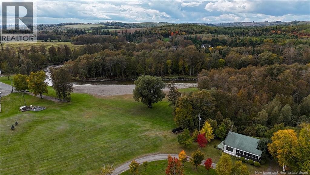 20 Caron Lane, Dsl De Drummond/dsl Of Drummond, New Brunswick  E7G 1K4 - Photo 27 - NB127275