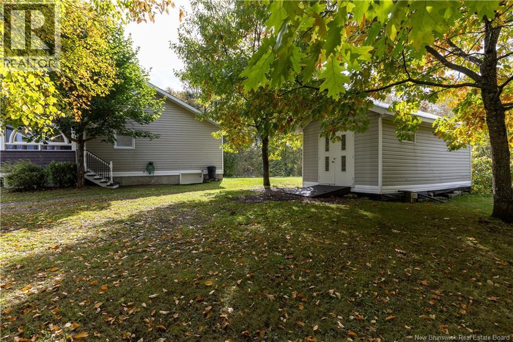 20 Caron Lane, Dsl De Drummond/dsl Of Drummond, New Brunswick  E7G 1K4 - Photo 4 - NB127275