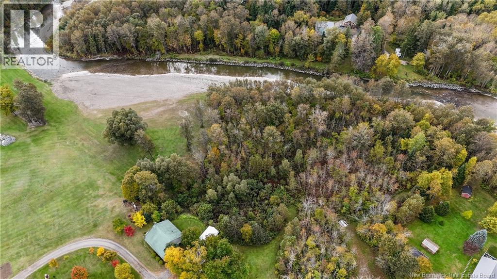 20 Caron Lane, Dsl De Drummond/dsl Of Drummond, New Brunswick  E7G 1K4 - Photo 6 - NB127275