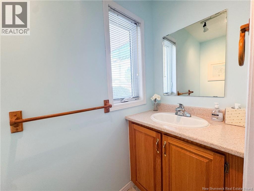 68 Penrose Street, Moncton, New Brunswick  E1E 4N9 - Photo 27 - NB127418