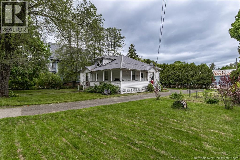 872 Main Street, Sussex, New Brunswick  E4E 2M5 - Photo 21 - NB126768