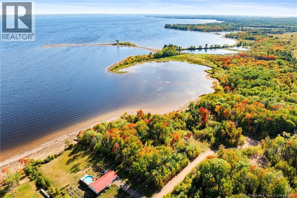 28 Sunview Lane West, Wuhrs Beach, New Brunswick  E4B 4C2 - Photo 10 - NB127454