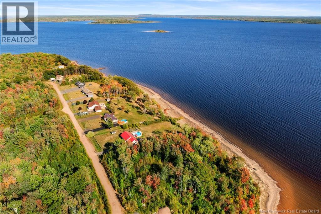 28 Sunview Lane West, Wuhrs Beach, New Brunswick  E4B 4C2 - Photo 8 - NB127454