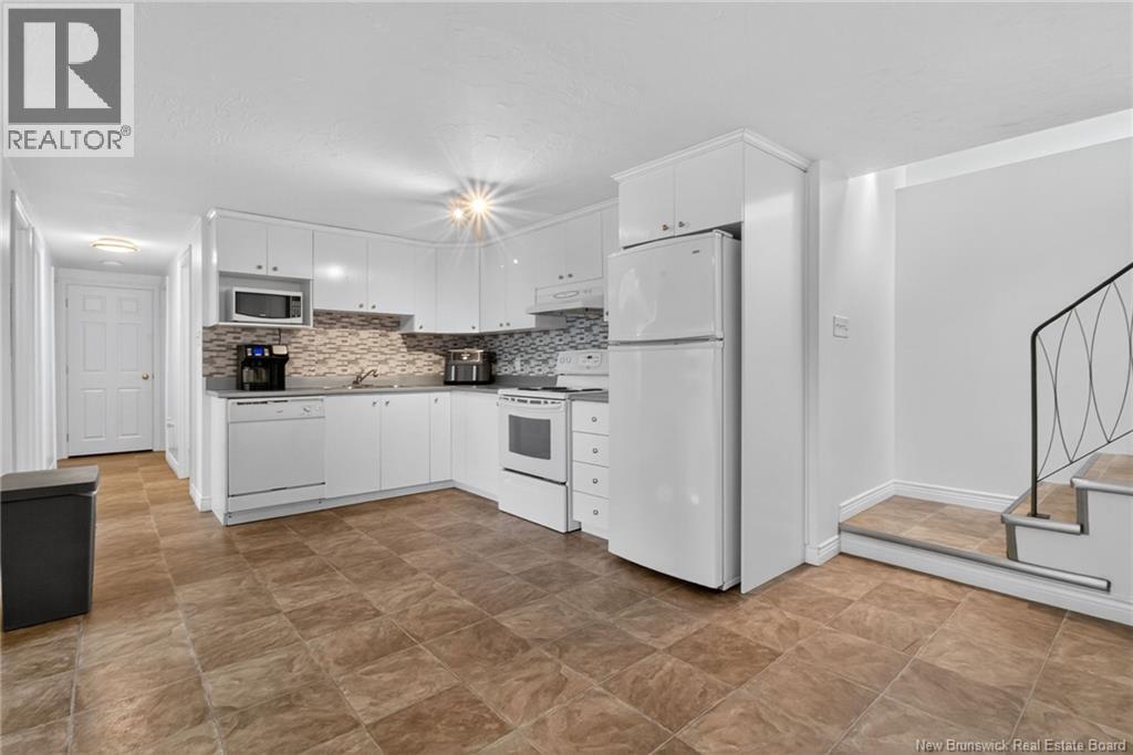 598 Guy, Dieppe, New Brunswick  E1A 4V7 - Photo 31 - NB127427
