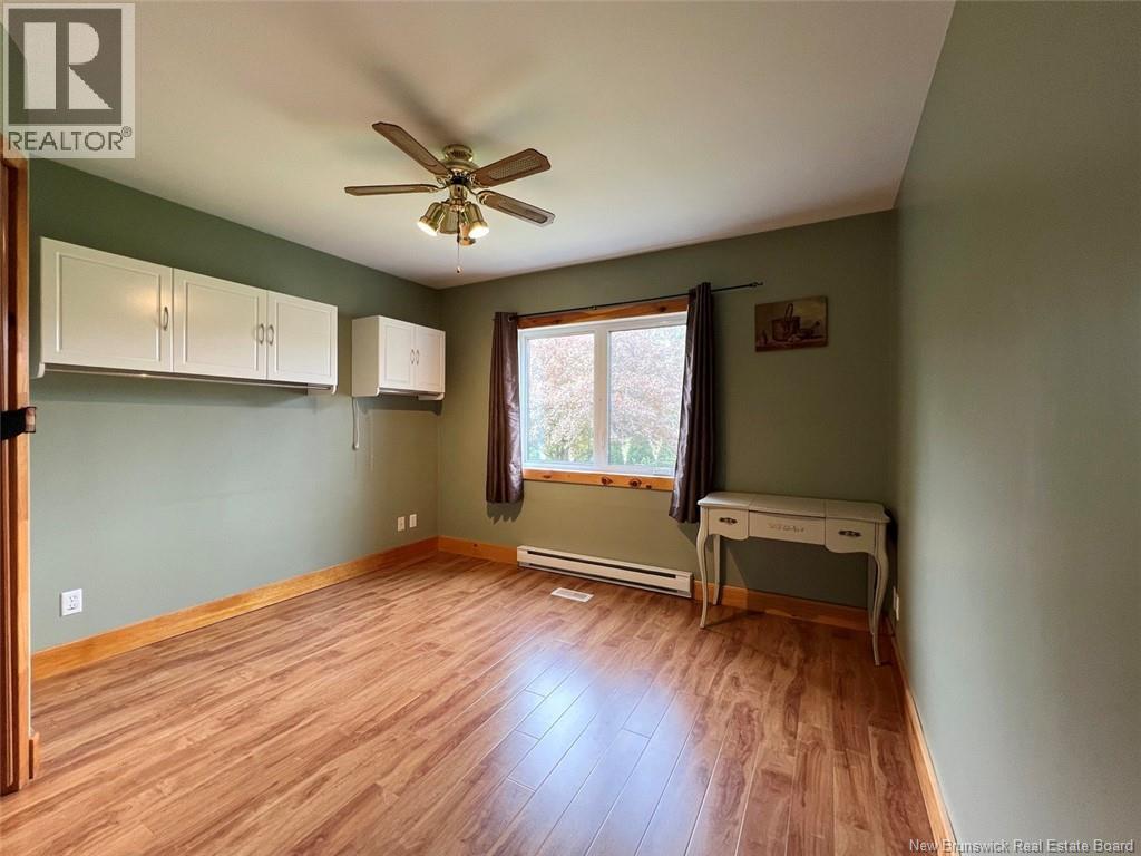 30 Hubert Street, Edmundston, New Brunswick  E3V 0B6 - Photo 18 - NB127424