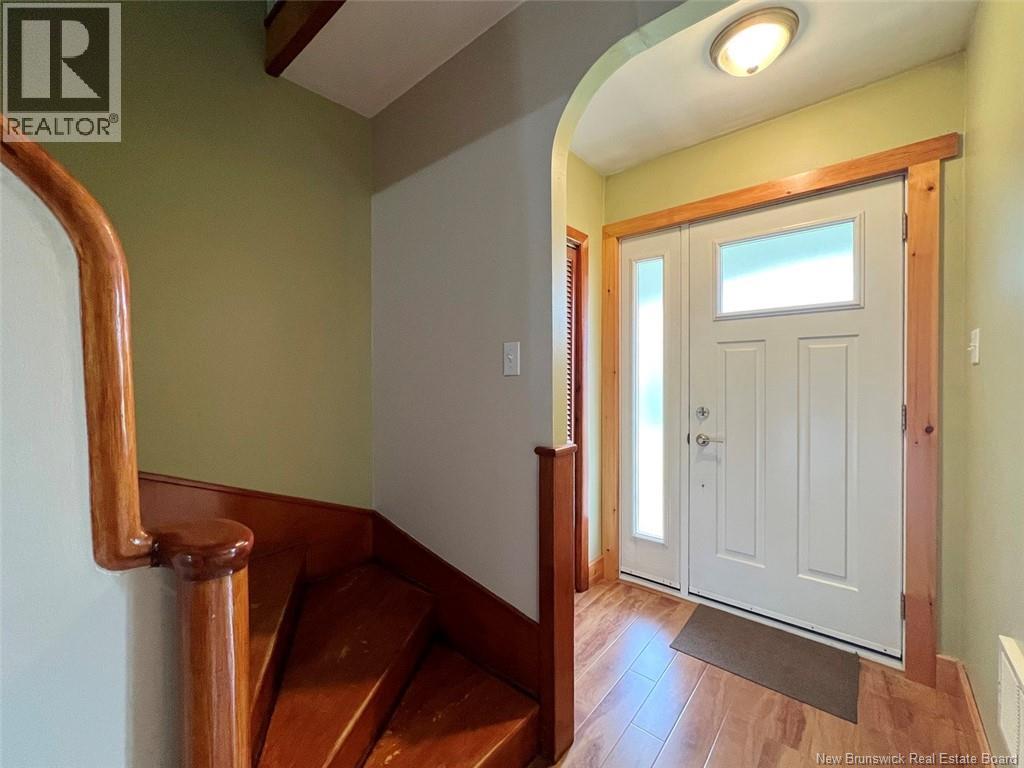30 Hubert Street, Edmundston, New Brunswick  E3V 0B6 - Photo 2 - NB127424