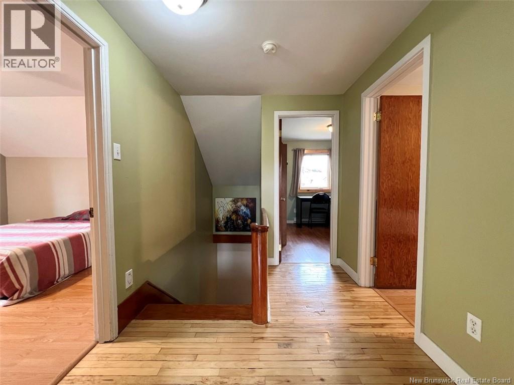 30 Hubert Street, Edmundston, New Brunswick  E3V 0B6 - Photo 37 - NB127424