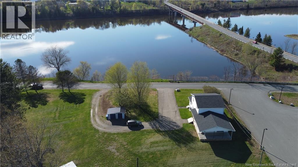 7 Grafton Shore Road, Grafton, New Brunswick  E7N 1A1 - Photo 2 - NB127169