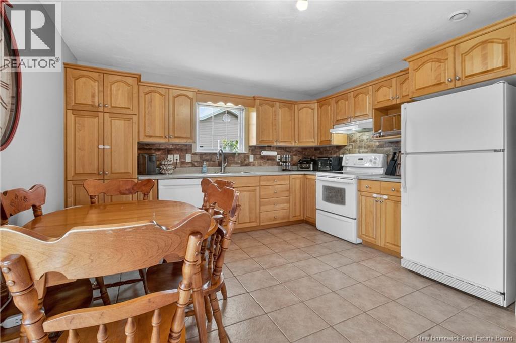 17 Danube Court, Dieppe, New Brunswick  E1A 8G6 - Photo 7 - NB127509