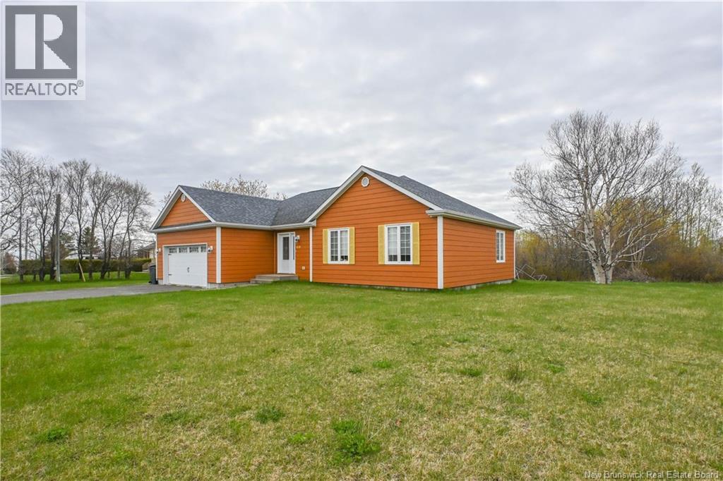 418 Wade Street, Tracadie, New Brunswick E1X 1E2 - Photo 3 - NB127532