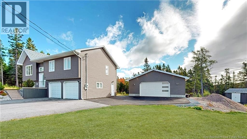 12 Hutson Street, Rothesay, New Brunswick