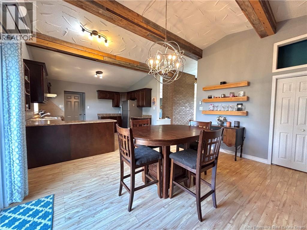 262 Jasmine, Beresford, New Brunswick  E8K 1M4 - Photo 18 - NB127500