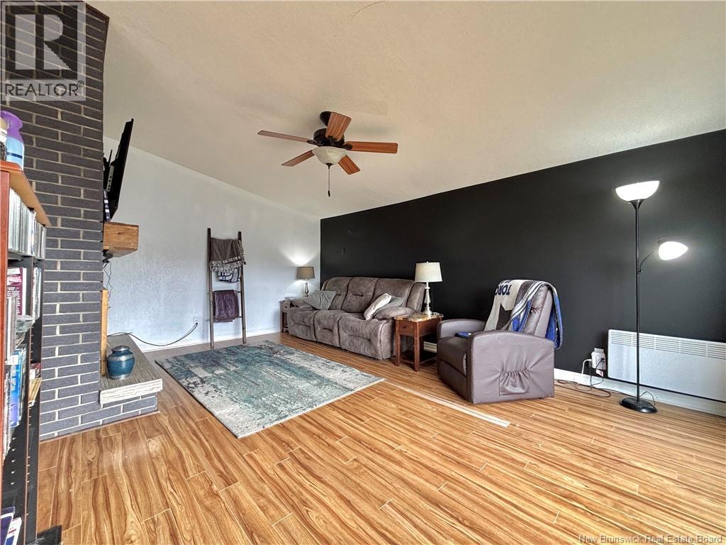 262 Jasmine, Beresford, New Brunswick  E8K 1M4 - Photo 19 - NB127500