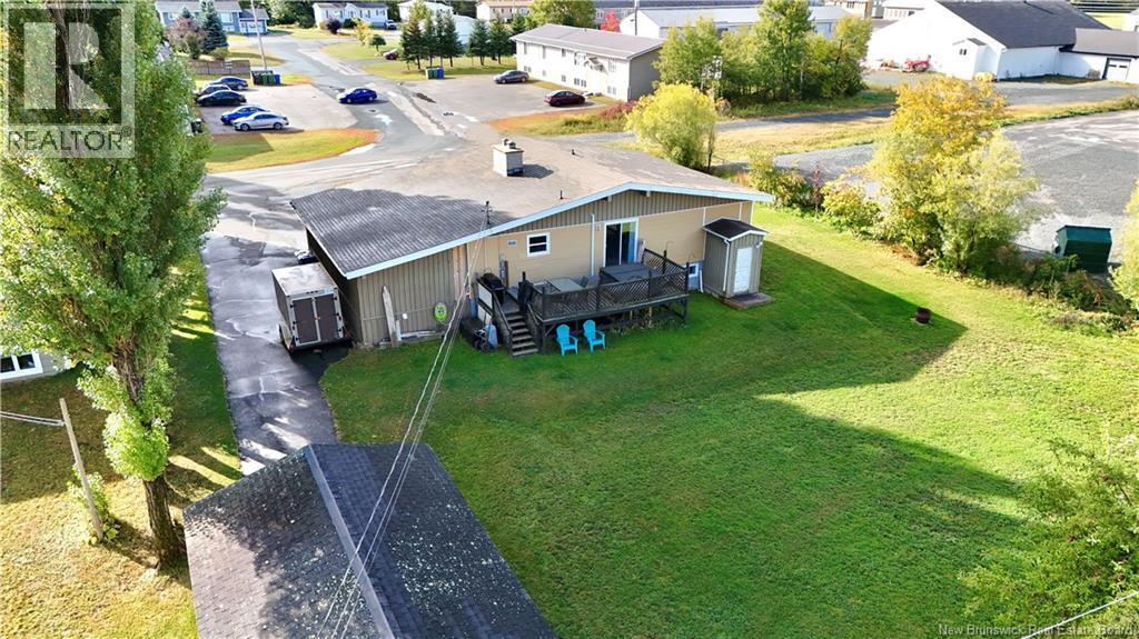 262 Jasmine, Beresford, New Brunswick  E8K 1M4 - Photo 9 - NB127500