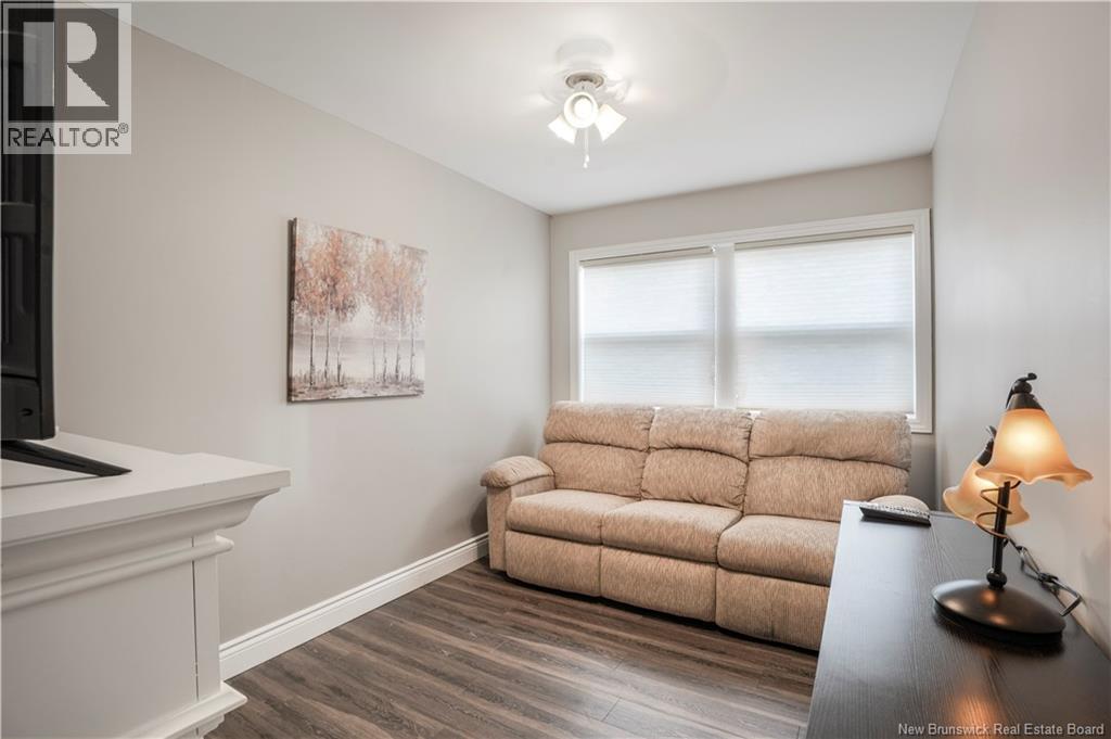 28 Pettigrove Crescent, Fredericton, New Brunswick  E3A 5P3 - Photo 22 - NB127396