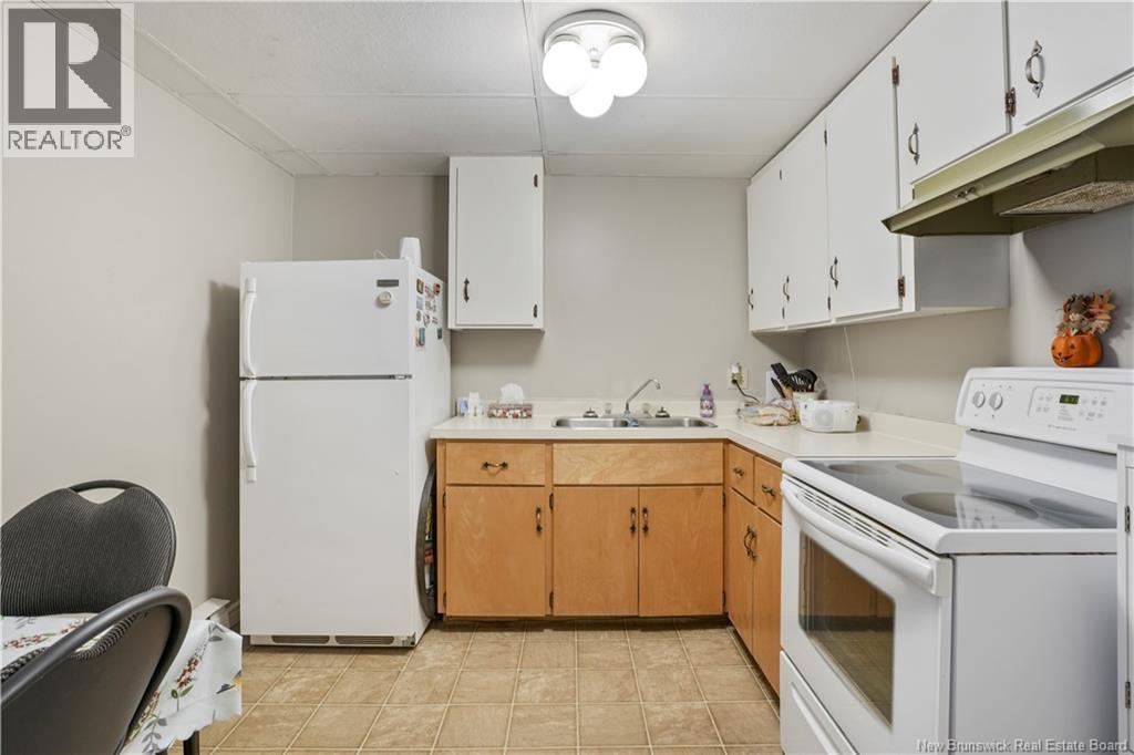 28 Pettigrove Crescent, Fredericton, New Brunswick  E3A 5P3 - Photo 33 - NB127396