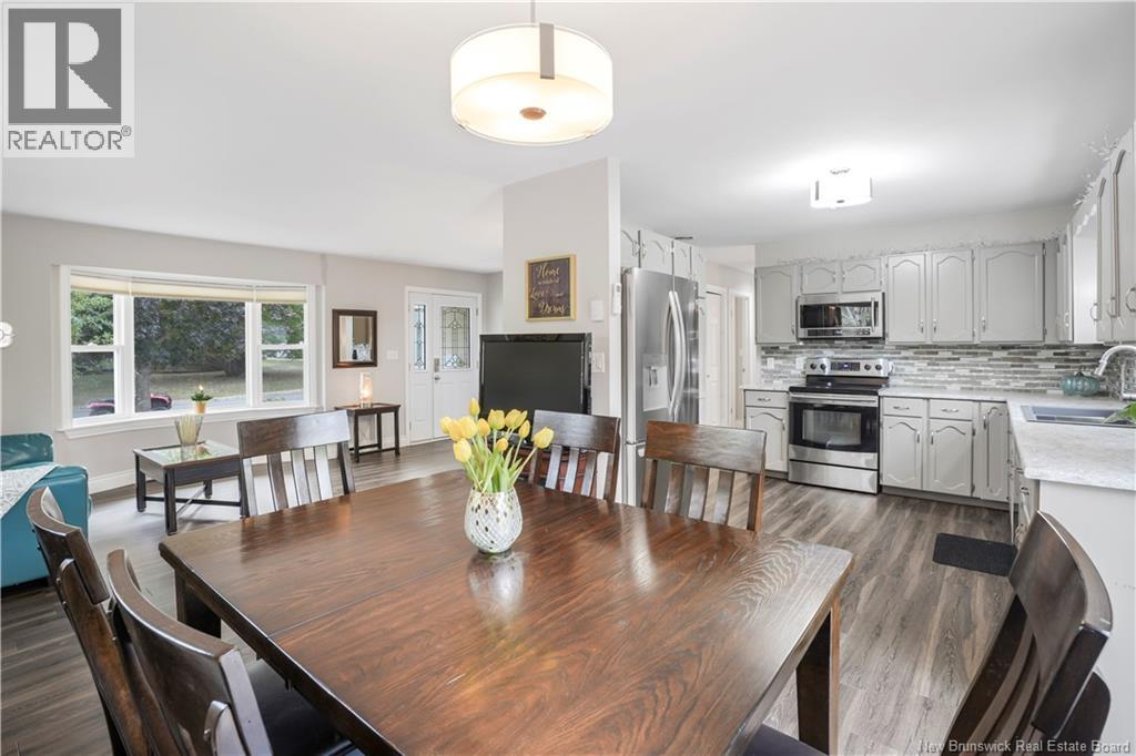 28 Pettigrove Crescent, Fredericton, New Brunswick  E3A 5P3 - Photo 9 - NB127396