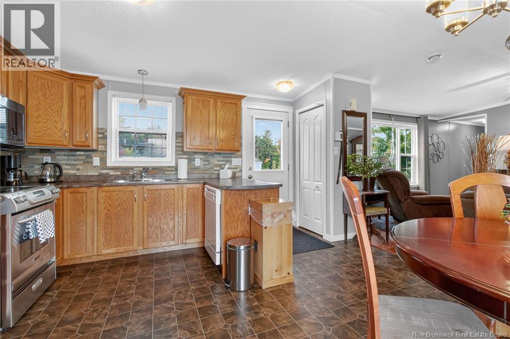 19 Hayward Lane, Riverview, New Brunswick  E1B 5R1 - Photo 2 - NB127584