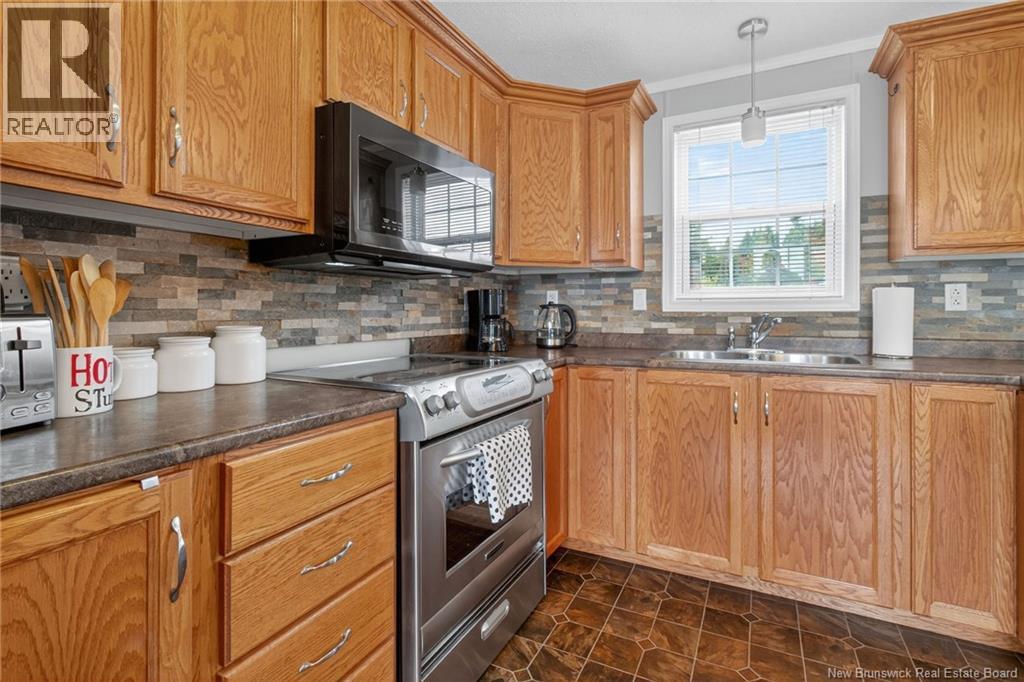 19 Hayward Lane, Riverview, New Brunswick  E1B 5R1 - Photo 4 - NB127584