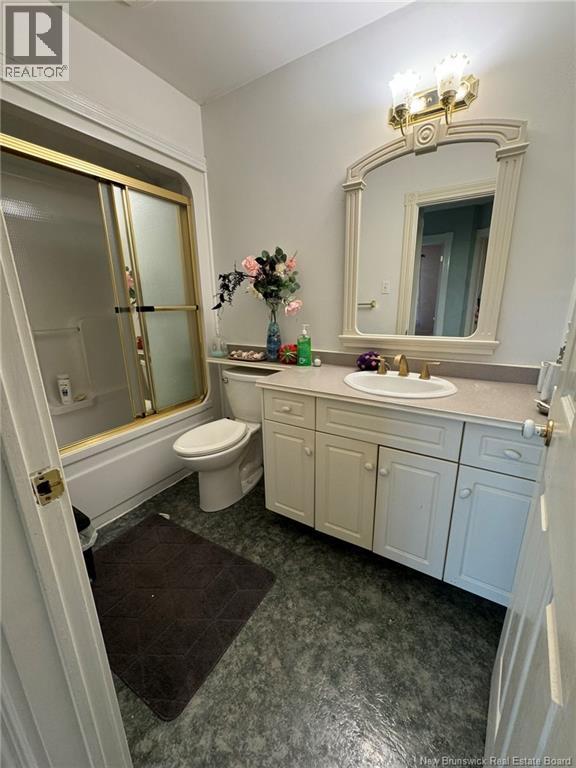 105 Bridge Street, Woodstock, New Brunswick  E7M 5Y7 - Photo 10 - NB127693