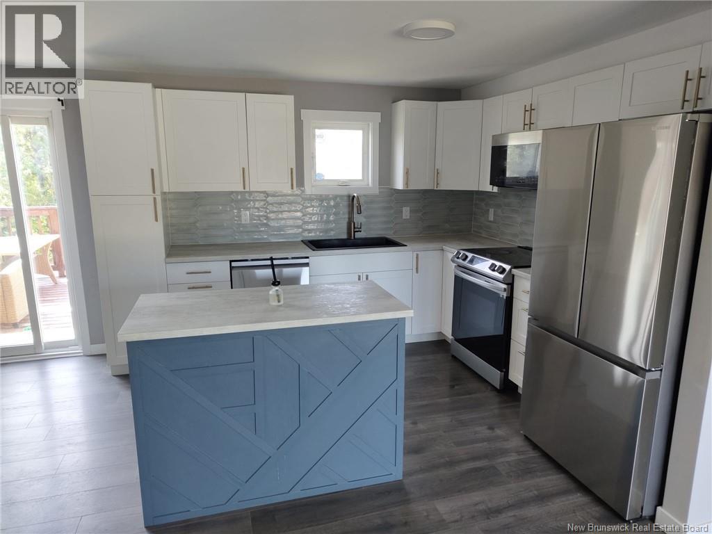 48 De L'eglise, Bouctouche, New Brunswick  E4S 2Z9 - Photo 5 - NB127570