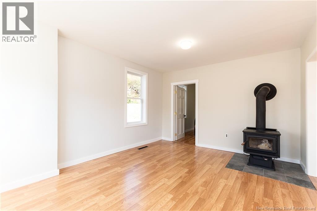 52 Fundy View Drive, Alma, New Brunswick  E4H 1H7 - Photo 11 - NB127296