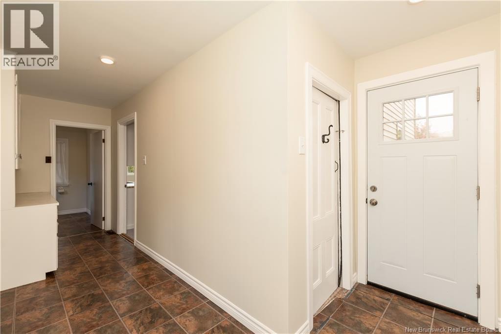 52 Fundy View Drive, Alma, New Brunswick  E4H 1H7 - Photo 9 - NB127296