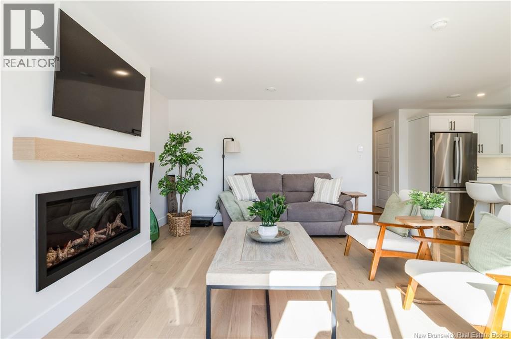 2 Huntingdon Circle, Fredericton, New Brunswick E3B 0L9 - Photo 11 - NB127691