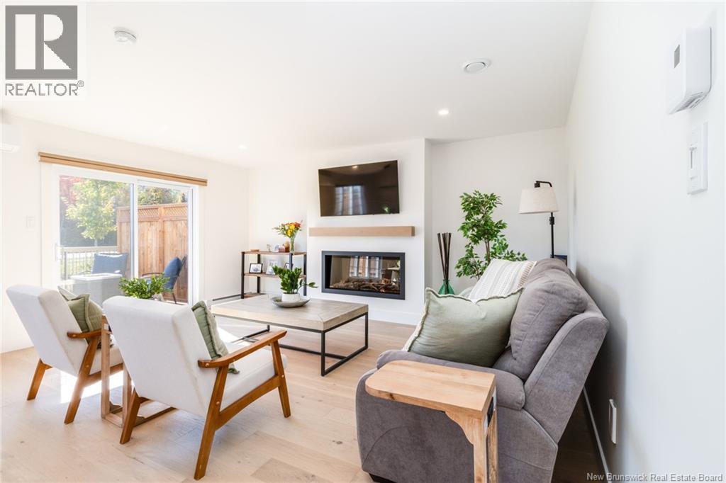 2 Huntingdon Circle, Fredericton, New Brunswick E3B 0L9 - Photo 4 - NB127691